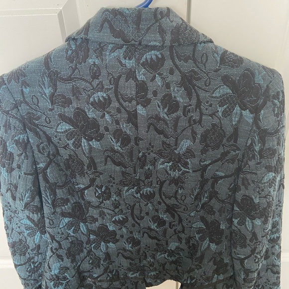 Tailored Jacket - Picture 4 of 7